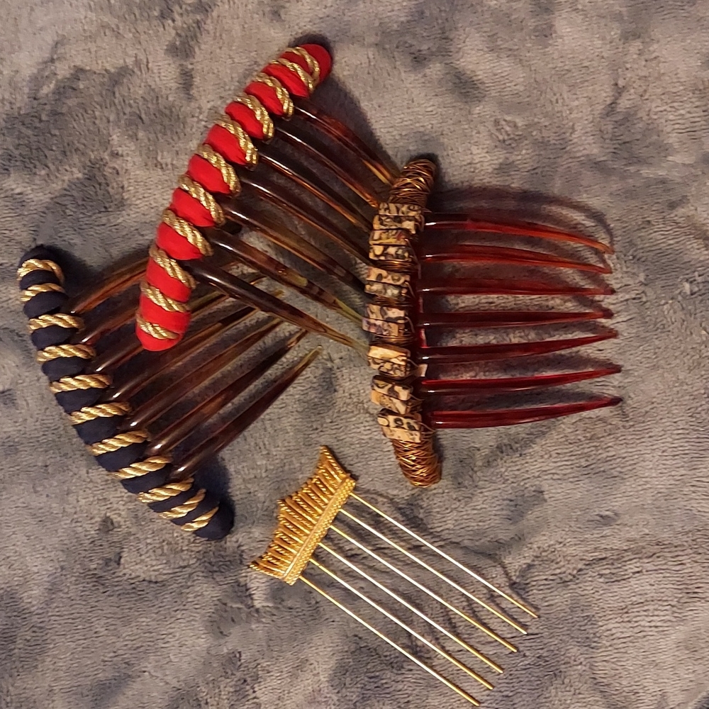 Colette Malouf hair combs 3 plus 1 gold vintage comb, EUC!